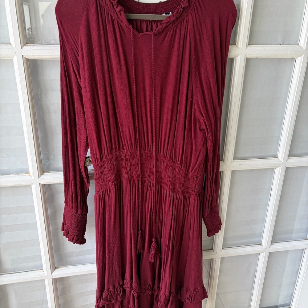 Chic Burgundy Midi Dress with Long Sleeves